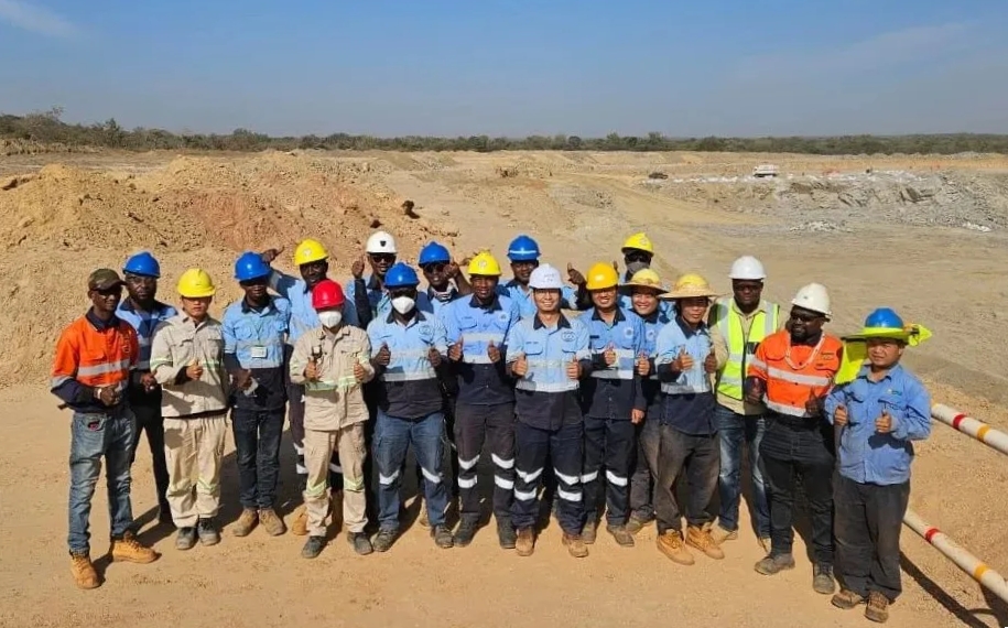 布谷尼鋰礦提前完成年度采剝計(jì)劃 實(shí)現(xiàn)首年開(kāi)門紅